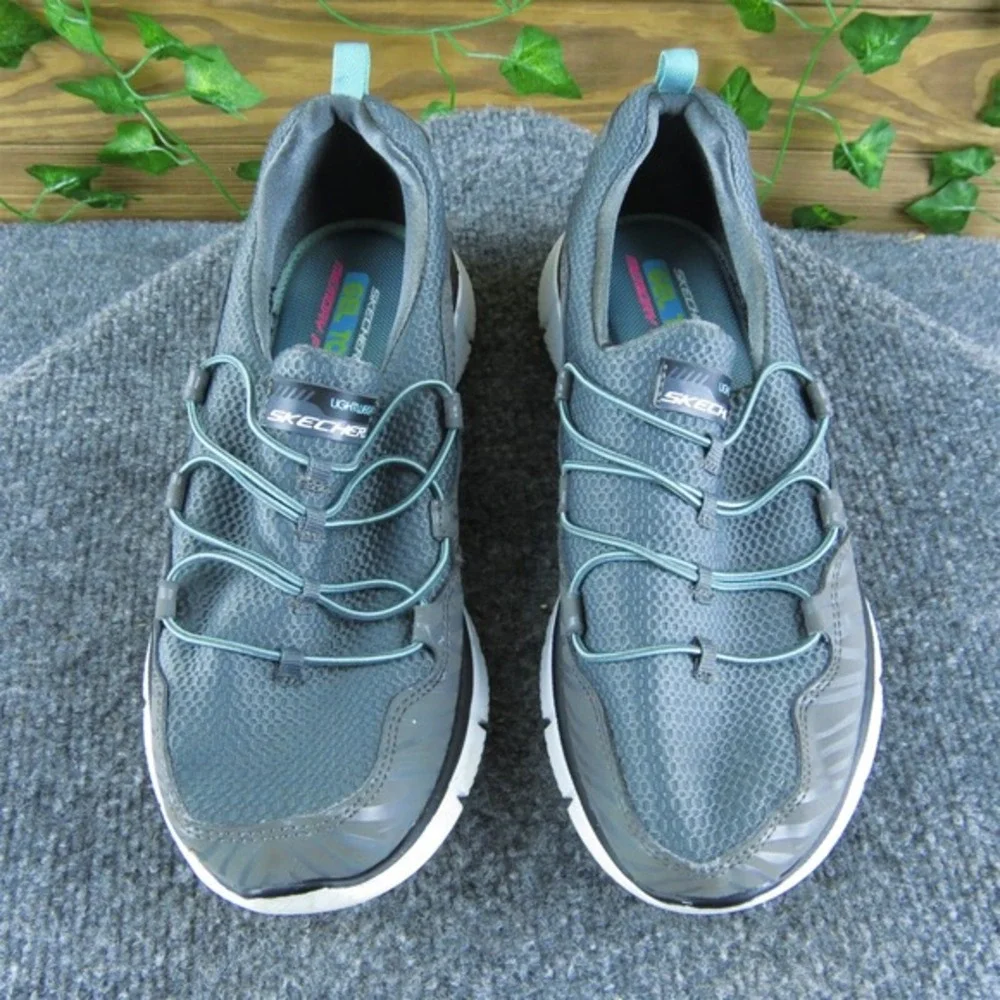 SKECHERS Women's Lightweight Gel‎ Top Sneaker Gray Synthetic Size 7M Used 2025